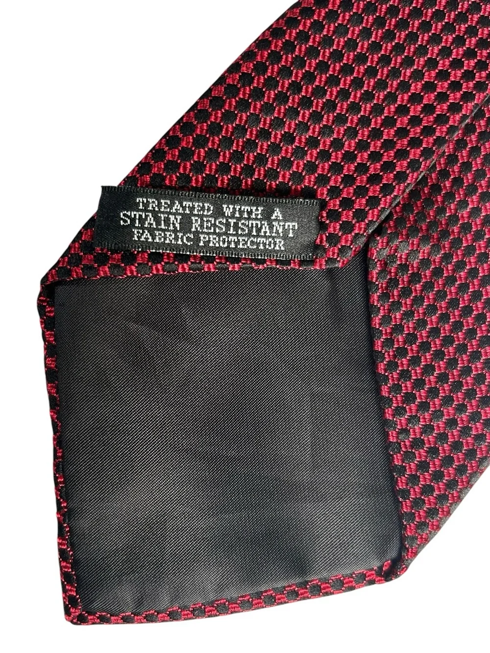 Geoffrey Beene 100% Silk Stain Resistant Red Black Tie Mens Preppy Formal Suit